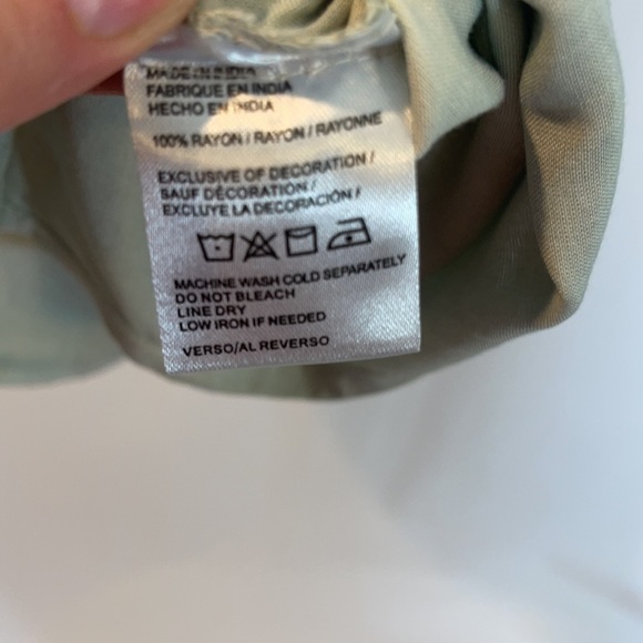 Elegant Off-Shoulder Mini Dress in Cream - Picture 8 of 9